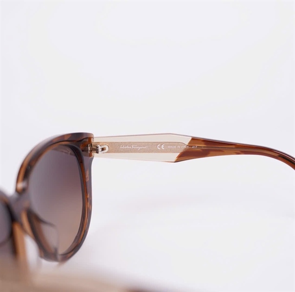 Kính Salvatore màu trà (SF895SA) (PN) +