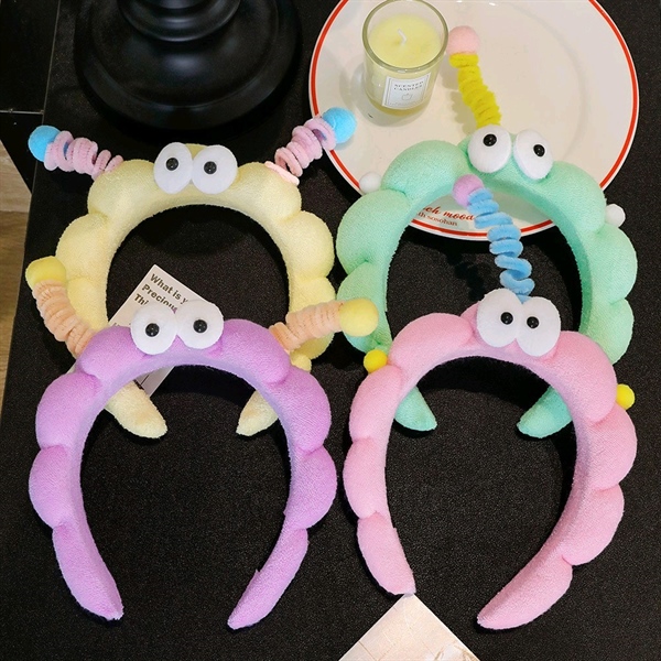 Bờm cài tóc vô tri