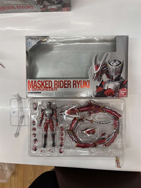 Mua bán (2ND + THAY KHỚP + TAY CẦM VISOR MẤT )SHF KAMEN RIDER RYUKI