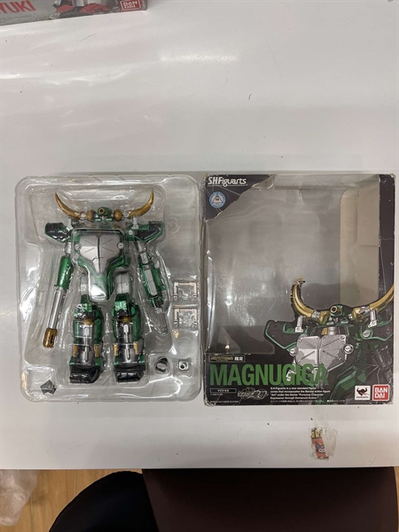 Mua bán SHF MAGNUGIGA KAMEN RIDER RYUKI 2ND