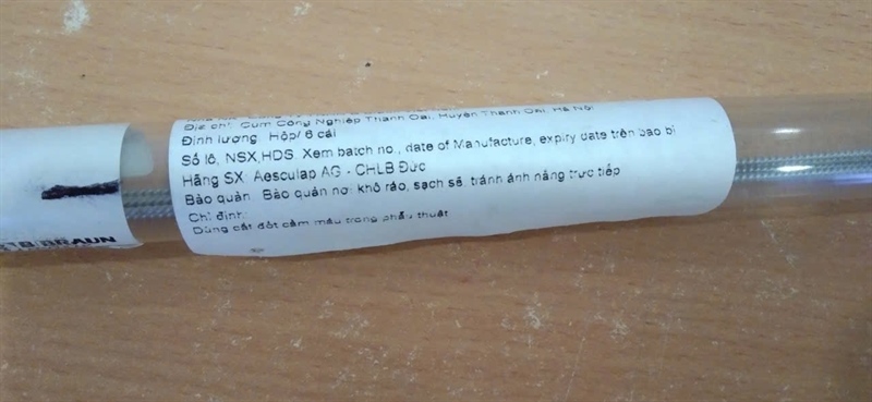 Chổi vệ sinh, dài 550mm, đường kính 10mm, dùng cho ống ngoài đường kính 5mm và 10mm, hộp 6 chiếc; Hãng SX:Aesculap AG; Mã hàng:PM995R