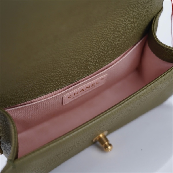 Túi Chanel Boy màu xanh rêu (23539130) sz20 (HC) +