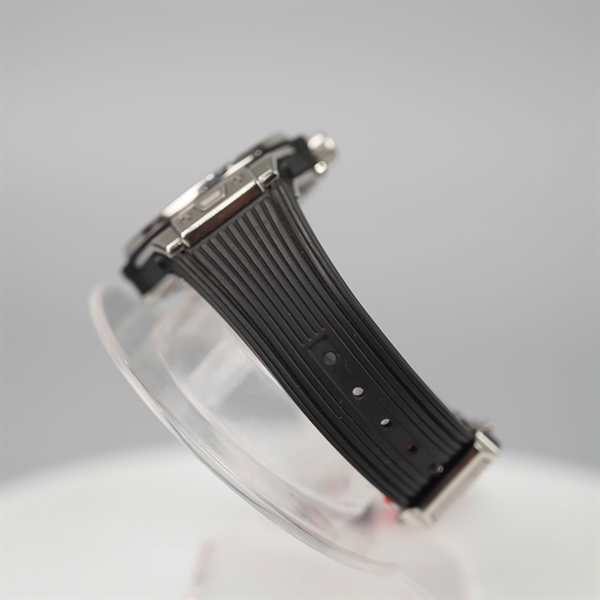 Đồng hồ Hublot mặt tròn đen đính đá (12-465-80) (HC) KG +kim zin