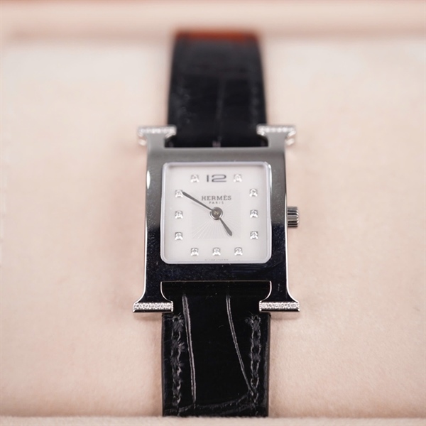 Đồng hồ Hermes trắng dây đen (3671380) KG +