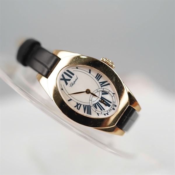 Đồng hồ Chopard mặt tròn quai đen (1688138) sz25 (HC) +