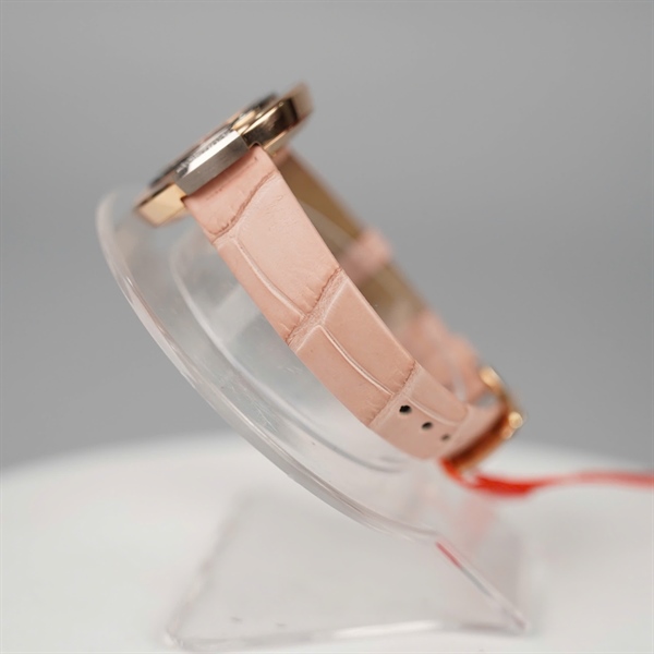 Đồng hồ Fendi mặt tròn dây hồng (Au750) (HC) KG +