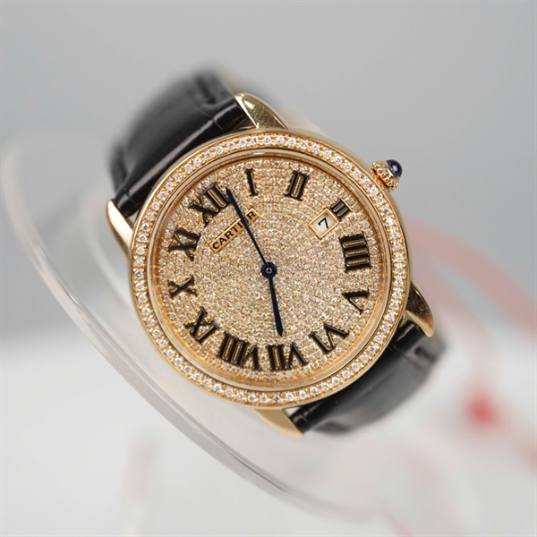 Đồng hồ Cartier mặt tròn full kim cương quai đen (856717MX) (HC) +