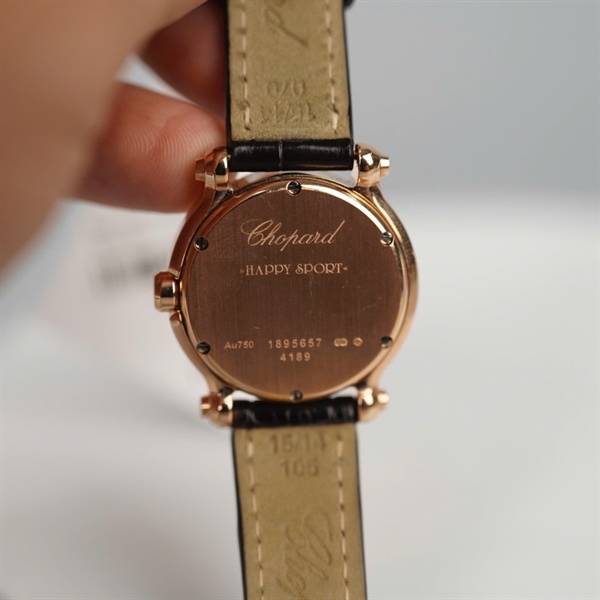 Đồng hồ Chopard mặt tròn quai đen (1895657) sz28 (HC) +