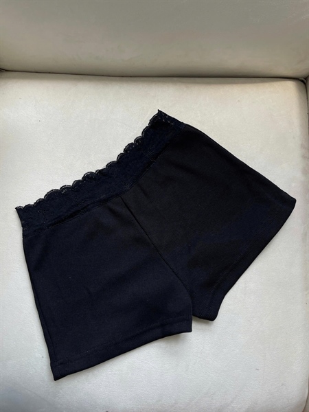 TWENTI Short Thun Gân Phối Ren - ĐEN
