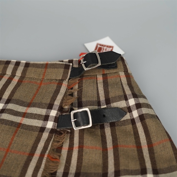 Váy BBR kẻ sọc truyền thống KG+