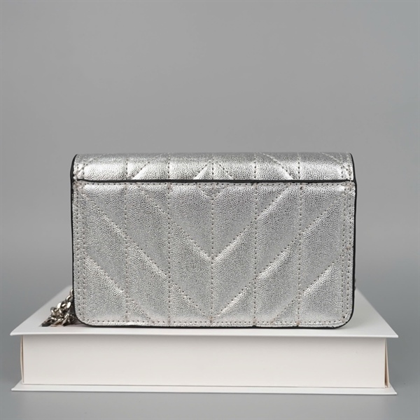 Túi Karl Lagerfeld màu bạc sz19 (PN) +