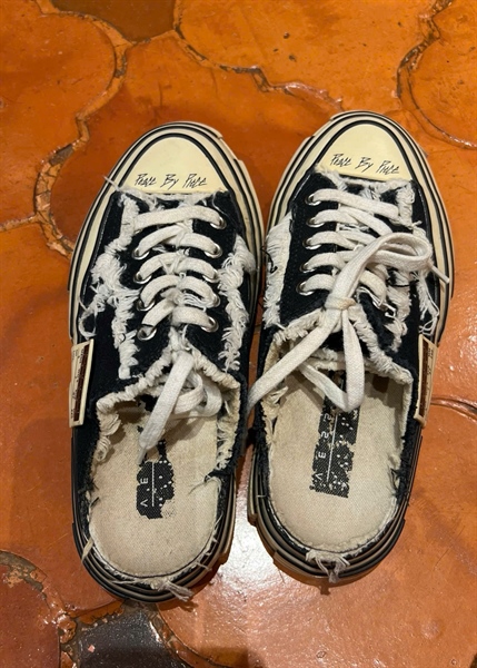 Giày Vessel trắng đen