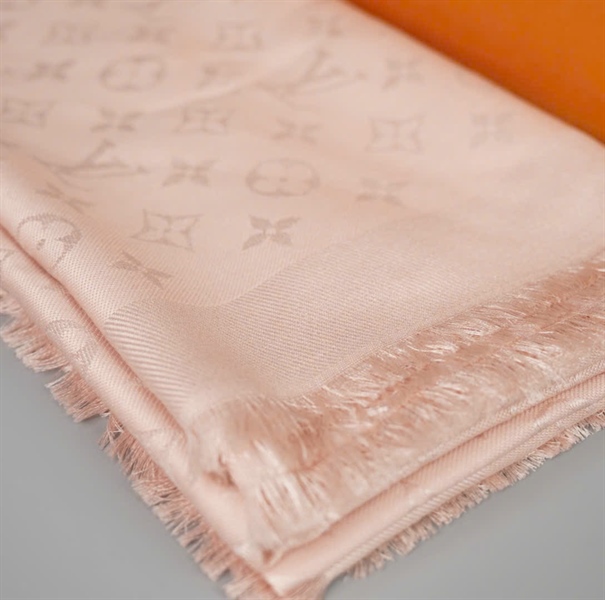 Khăn LV hồng (PN) +