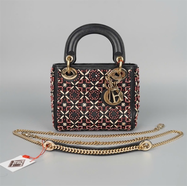 Túi Dior Lady đen cườm đỏ trắng( 02-MA-0199) szmini (HC) +