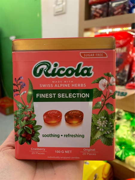 Kẹo Ricola hộp thiếc vuông
