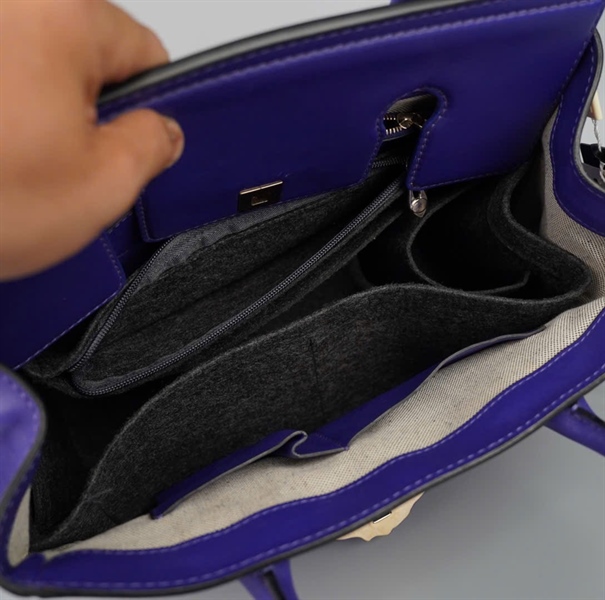 Túi Versace xanh có lót form sz30 KG +