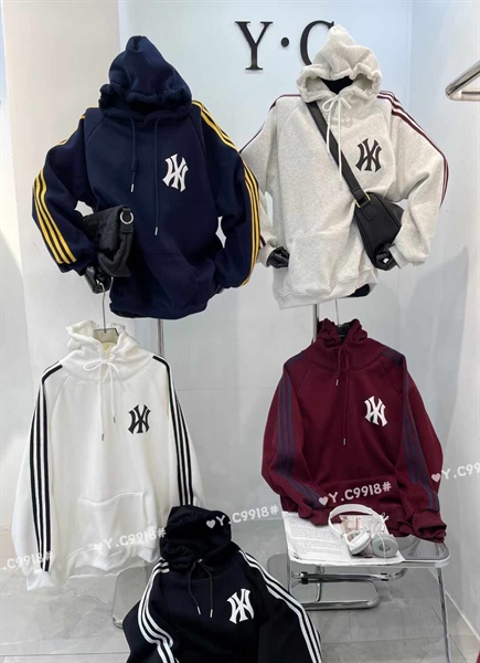 HOODIE 315 / 25