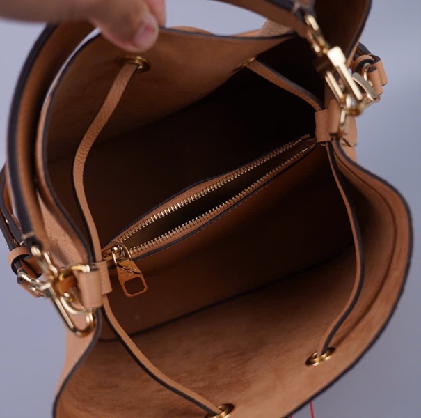 Túi LV Neo Noé hoa nâu sz24 +