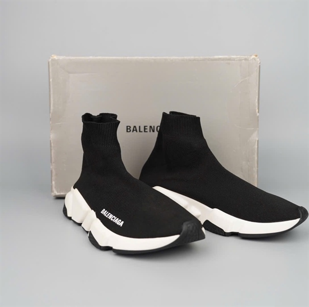 Giày Balenciaga cổ cao màu đen sz38 +