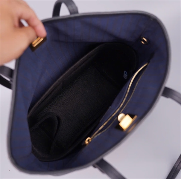 Túi LV Tote hoa đen kèm lót form (TS2131) sz29 +