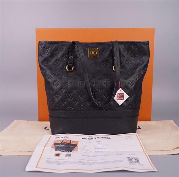 Túi LV Tote hoa đen kèm lót form (TS2131) sz29 +