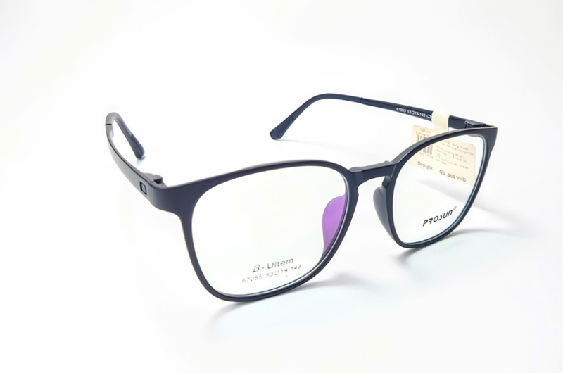 Kính nhựa PROSUN 67055