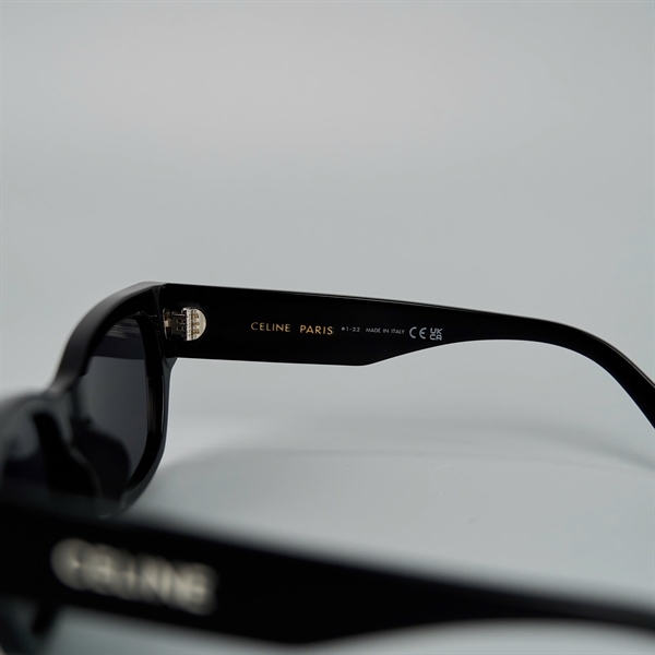 Mắt kính Celine đen (CL40197U) (PN) +