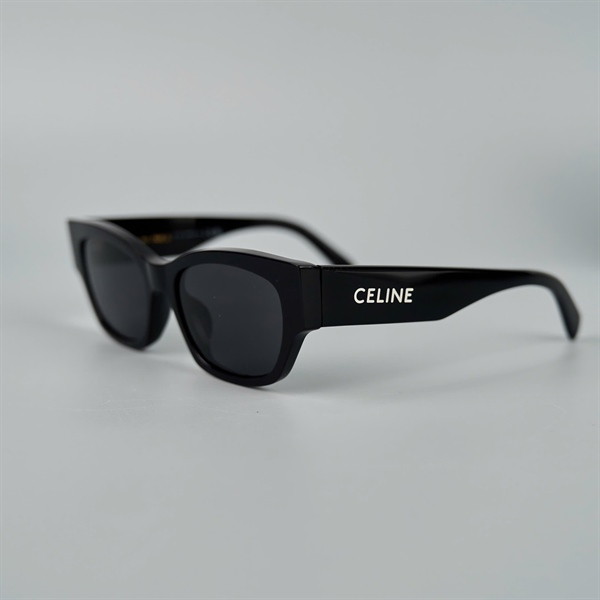 Mắt kính Celine đen (CL40197U) (PN) +