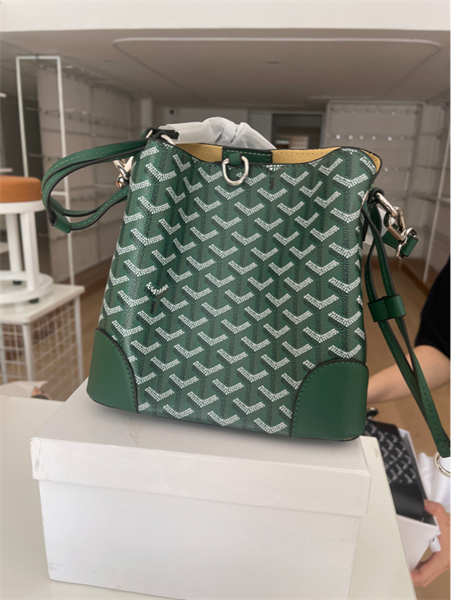 Túi xách Goyard Bucket
