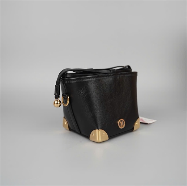 Túi LV bucket đen 2 strap sz11 (BMC)+