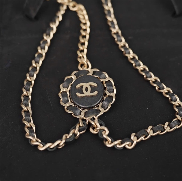 Strap Chanel đen dây xích (PN) +