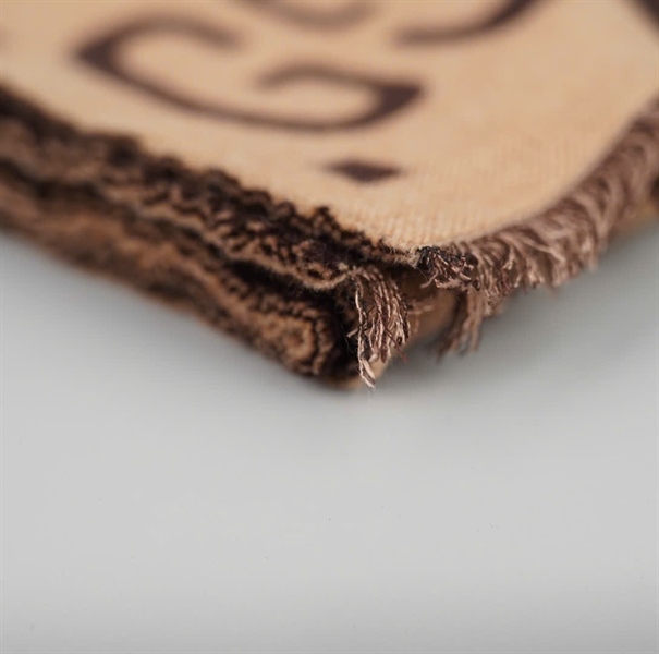 Khăn GG nâu nhạt (PN) +