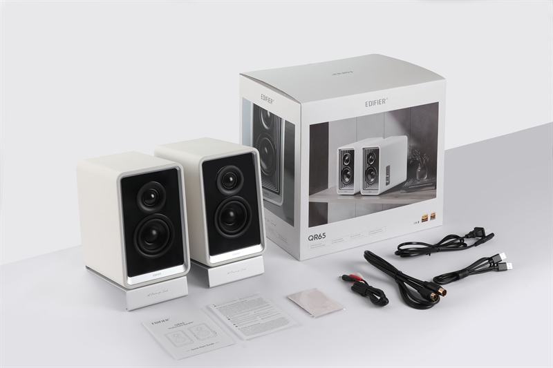 Loa Bluetooth (Halo 2.0) EDIFIER QR65 | Công suất 70W | Sạc siêu nhanh TurboGaN 65W | Ánh sáng RGB | Bảo hành 12 tháng - White