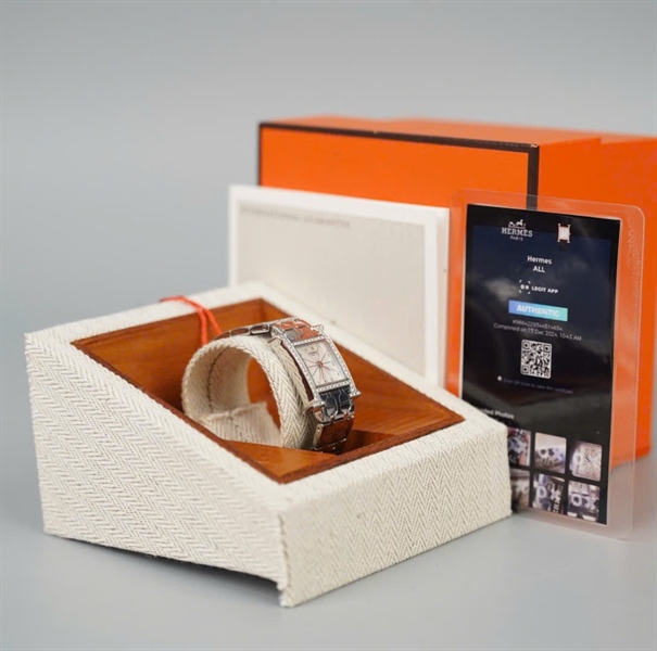 Đồng hồ Hermes màu trắng (2736567) sz12 (HC) +