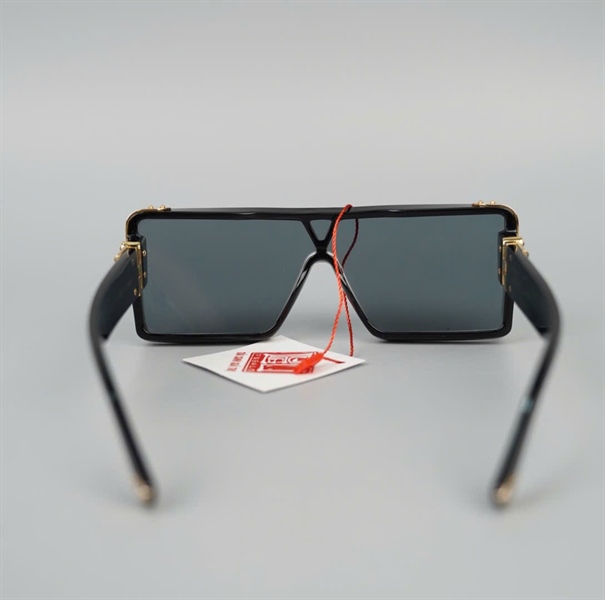 Kính LV đen (Z1321E93L) (HC)+