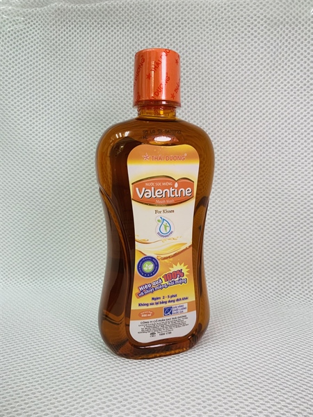 VALENTINE NANO BẠC Nước súc miệng giảm hôi miệng,ngừa sâu răng,viêm lợi 500ml