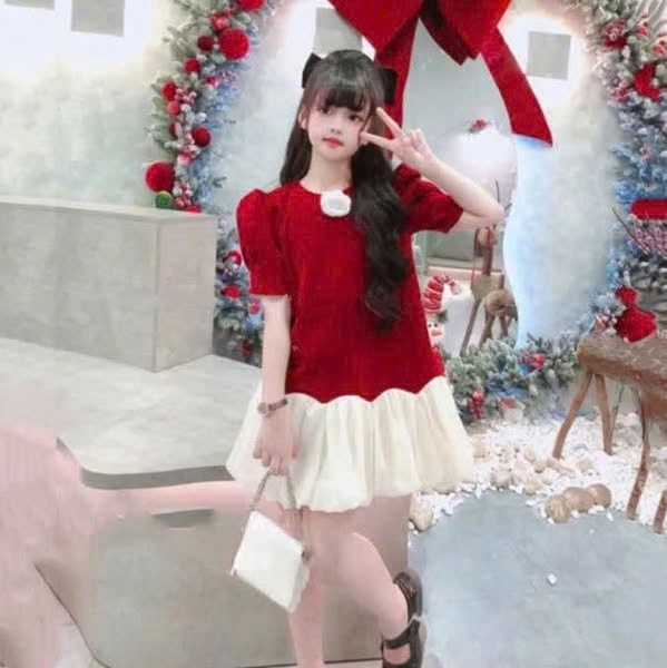 ĐẦM PHỐI LAI TƠ XINH XẮN