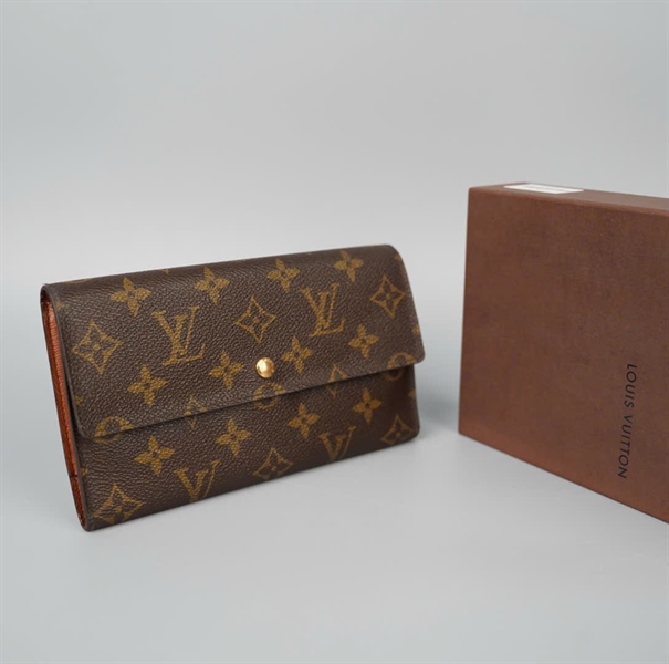 Ví LV hoa nâu gập 3 (LT) KG+