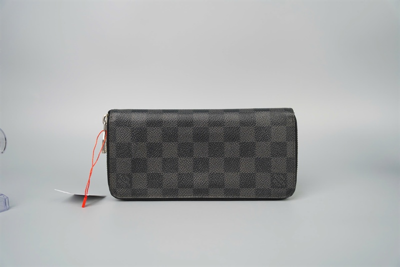 Ví LV ô vuông đen có khóa zip (LT) KG+