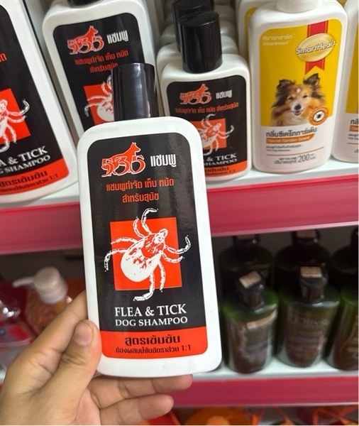 Sữa tắm trị ve rận Flea & Tick Thái Lan 220ml