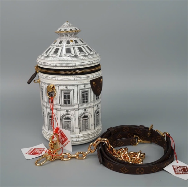 Túi LV Fornasetti dáng trụ 2strap kèm ổ + chìa (HC) +