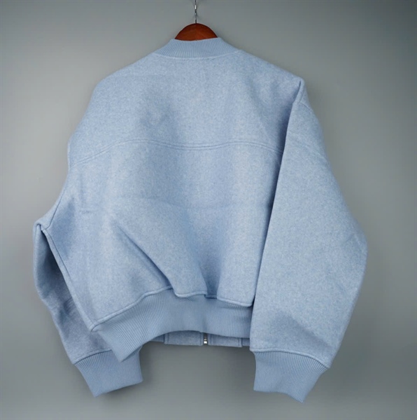 Áo khoác Zara màu xanh KG+