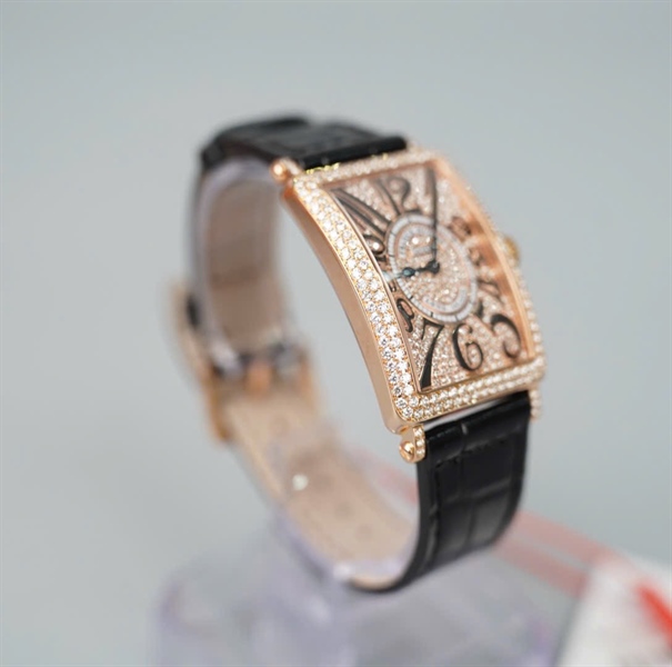 Đồng hồ Franck Muller Long Island dây đen mặt vuông đính đá (No2236) (HC) KG+ 26x36mm