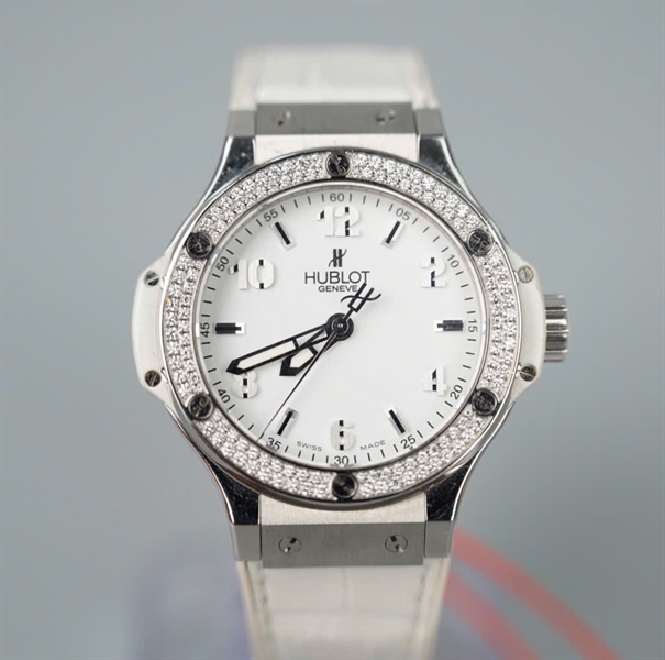 Đồng hồ Hublot trắng (1125032) (HC) KG+