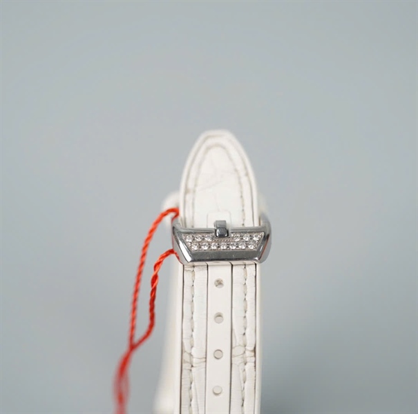 Đồng hồ Franck Muller trắng mặt vuông (đã kiểm định) (No2710) (HC) +