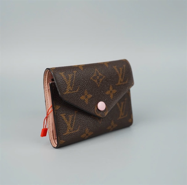 Ví LV gập 3 nút hồng (LT)KG+