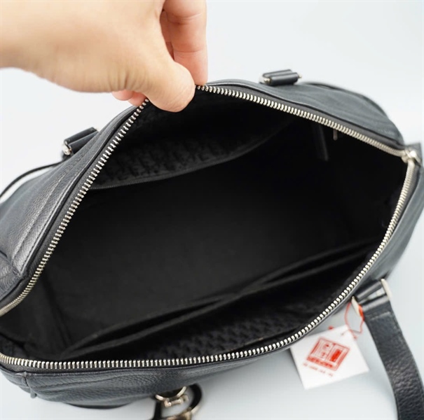 Túi Dior màu đen có lót form (107BM1004) sz35 KG+