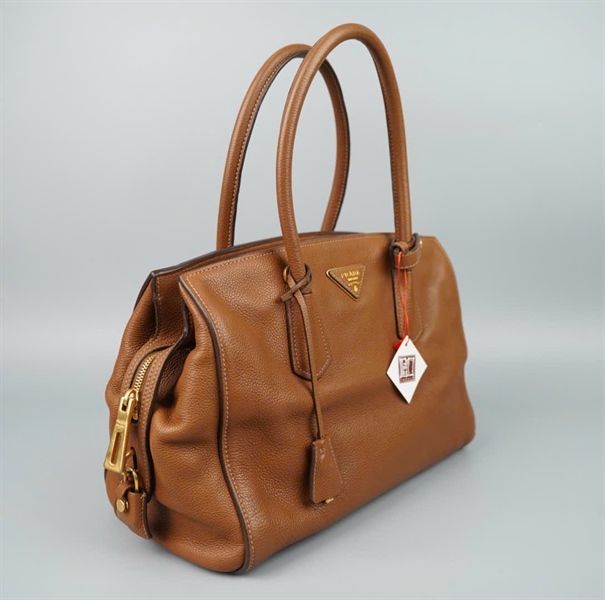 Túi Prada màu nâu có lót form sz30 KG+