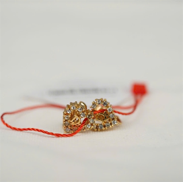 Bông tai Dior trái tim KG+