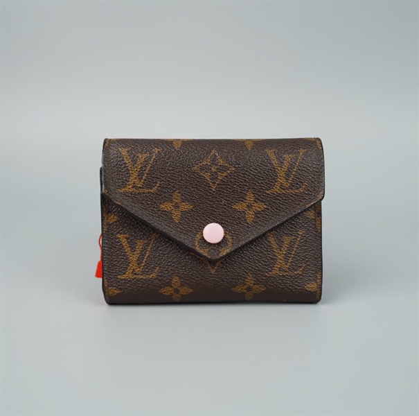 Ví LV gập 3 nút hồng (LT)KG+